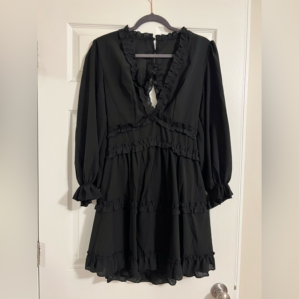 Black Ruched Tiered Long Sleeve Dress